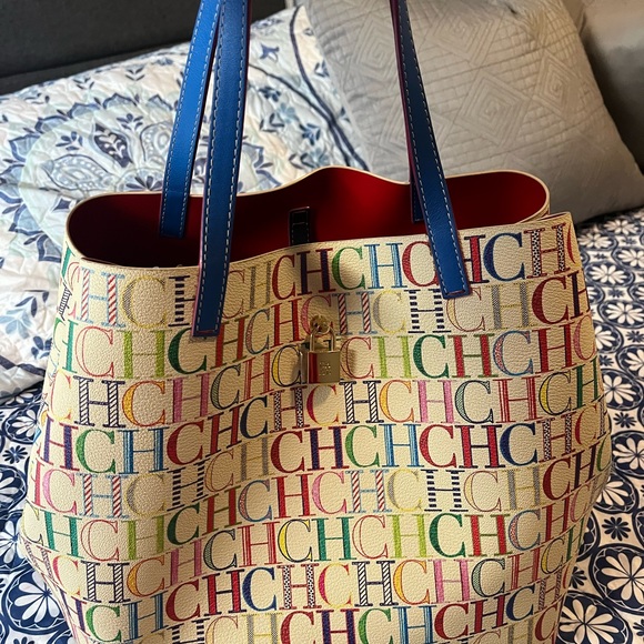 Carolina Herrera handbag tote - Picture 3 of 5